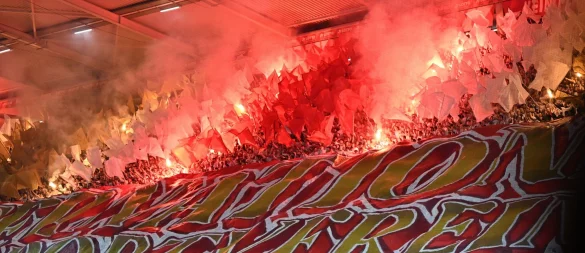 Die UEFA hat den FSV Mainz 05 mit einer Geldstrafe belegt. - © Torsten Silz/dpa