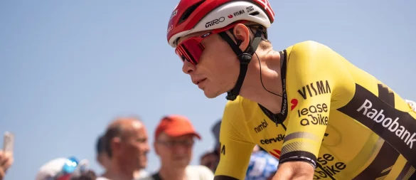 Jonas Vingegaard bleibt Gesamtführender der Spanien-Rundfahrt - © Marco Alpozzi/LaPresse via ZUMA Press/dpa