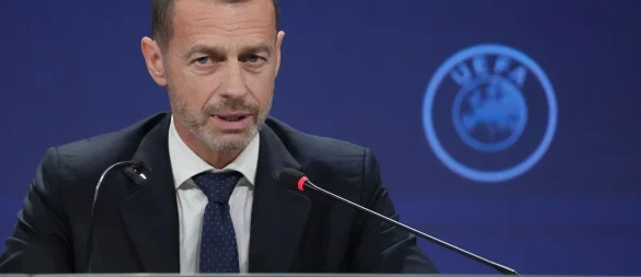 Dass europäische Liga-Clubs ihre Spiele auf anderen Kontinenten austragen, will UEFA-Präsident Aleksandar Ceferin nur im Ausnahmefall akzeptieren. (Archivbild) - © Darko Vojinovic/AP/dpa