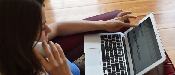 Die Zahlung über eine manipulierte Bankverbindung erfüllt die Rechnungspflicht nicht, entschied das Landgericht Rostock. - © picture alliance / ZB