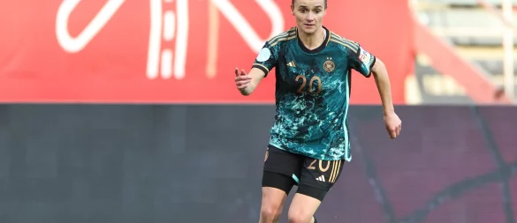 Lina Magull litt unter einer schwerwiegenden Depression. - © Daniel Karmann/dpa