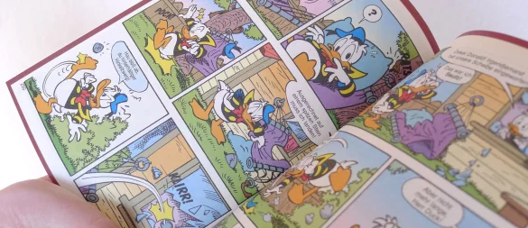 Comics mit Donald Duck soll es jetzt auch in Leichter Sprache geben. (Archivbild) - © Caroline Seidel/dpa
