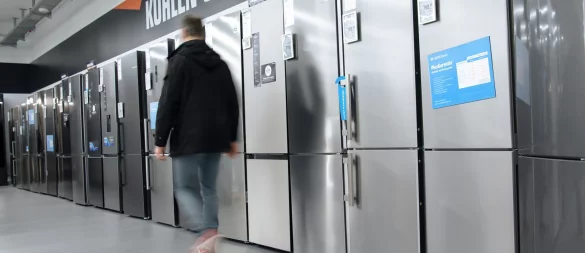 Im Fokus der Prüfer von Stiftung Warentest standen neben der Kühl- und Gefrier-Qualität vor allem Energieeffizienz sowie Handhabung. - © Laura Ludwig/dpa-tmn