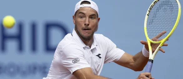 Jan-Lennard Struff kann nach drei Siegen in der Qualifikation im Hauptfeld der US Open antreten. - © Peter Schneider/KEYSTONE/dpa