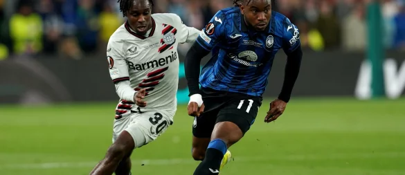 Der FC Bayern ist an Ademola Lookman von Atalanta Bergamo dran. (Archivbild) - © Brian Lawless/PA Wire/dpa