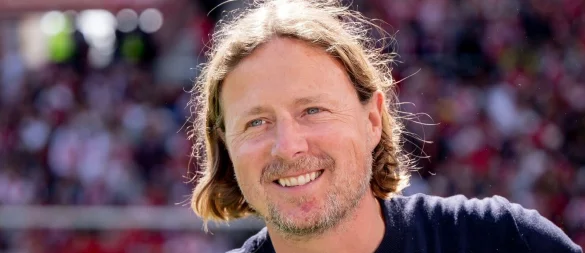 Trainer Bo Henriksen und der 1. FSV Mainz 05 treffen in den Playoffs der Conference League auf Rosenborg Trondheim. - © Torsten Silz/dpa