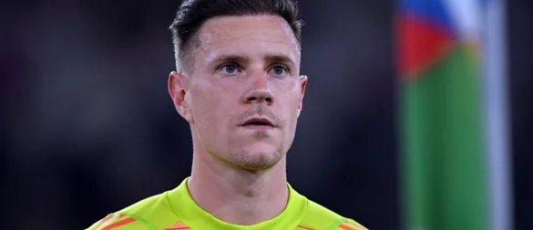 Marc-André ter Stegen hat vorerst seinen Posten als Mannschaftskapitän beim FC Barcelona verloren. - © Federico Gambarini/dpa