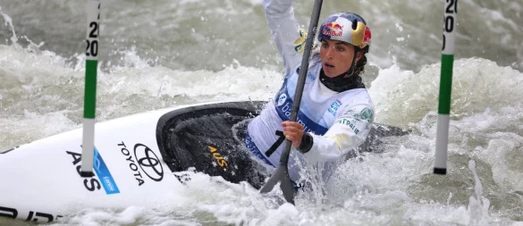 Der australische Kanuslalom-Star Jessica Fox muss gesundheitsbedingt die nächsten Weltcups absagen. (Archivbild) - © Karl-Josef Hildenbrand/dpa