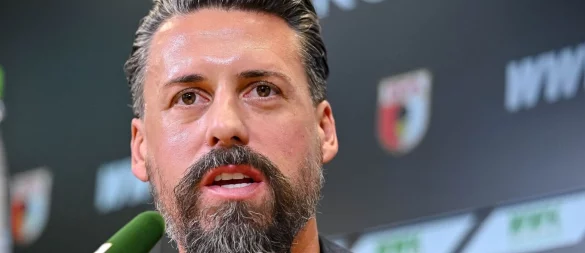 Der neue Trainer des FC Augsburg: Sandro Wagner. - © Harry Langer/dpa