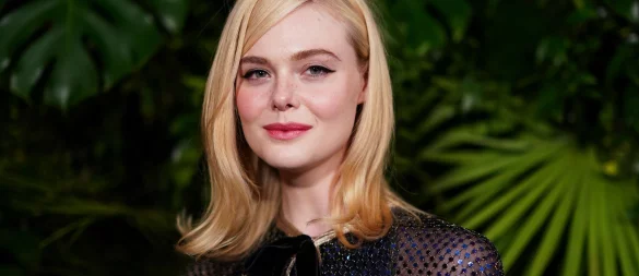 Elle Fanning begibt sich in die dystopische Welt von Panem.(Archivbild) - © Jordan Strauss/Invision via AP/dpa