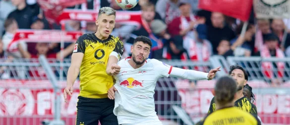 Harter Fight auf Augenhöhe: Dortmund und Leipzig spielen 1:1 - © Bernd Thissen/dpa