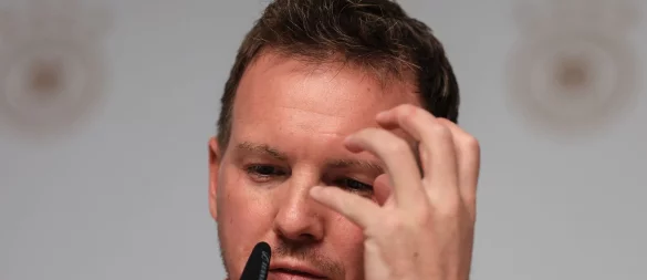 Julian Nagelsmann hofft auf die Rückkehr von zwei Leistungsträgern. - © Jan Woitas/dpa