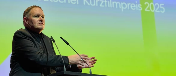 Kultursenator Carsten Brosda bei der Verleihung des Deutschen Kurzfilmpreises. - © Georg Wendt/dpa