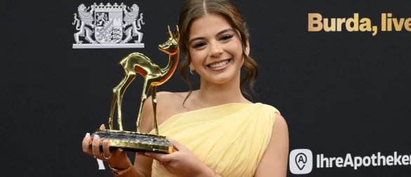 Das erste Album der Berlinerin soll noch vor Weihnachten erscheinen. (Archivbild) - © Felix Hörhager/dpa