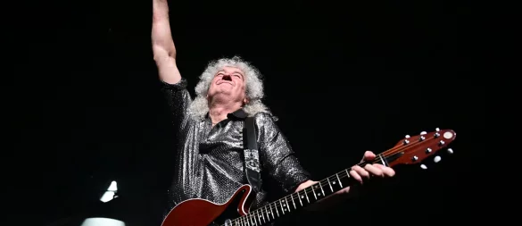 Brian May lieferte sein legendäres Solo zu «Bohemian Rhapsody» - © Bernd Weißbrod/dpa