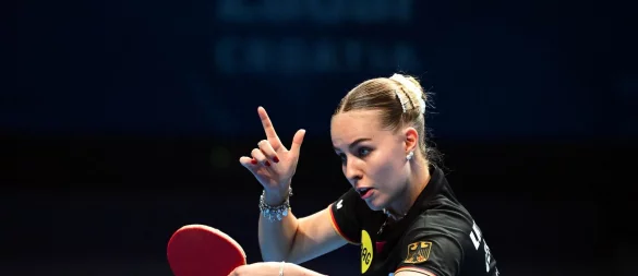 Der neue deutsche Tischtennis-Star Annett Kaufmann schied in Frankfurt gegen ihre Nationalmannschafts-Kollegin Ying Han aus. - © Manfred Schillings/dpa