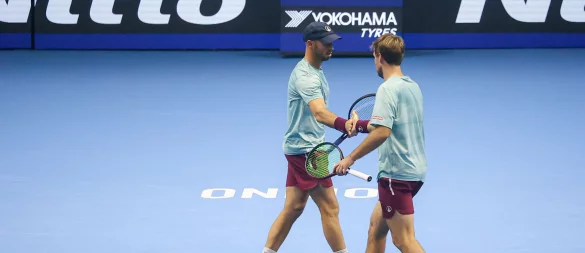 Haben keine Chance mehr aufs Halbfinale bei den ATP Finals: Kevin Krawietz (r) und Tim Pütz - © Roberta Corradin/LiveMedia-IPA/ZUMA Press Wire/dpa