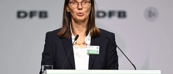 Silke Sinning bleibt Vizepräsidentin des DFB - © Arne Dedert/dpa