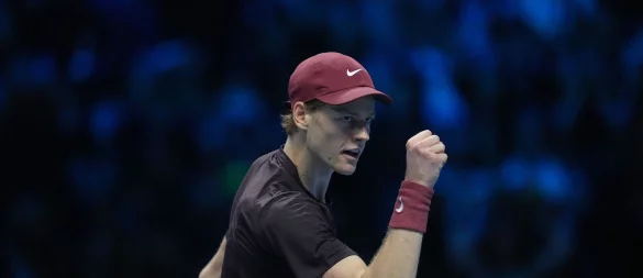 Jannik Sinner triumphiert erneut bei den ATP Finals - © Antonio Calanni/AP/dpa