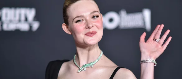 Elle Fanning bei der Premiere des Films. - © Richard Shotwell/Invision/AP/dpa