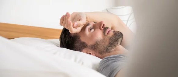 Schlafsprays versprechen schnelleres Einschlafen. Doch nicht immer sind sie so wirksam, wie erhofft. - © Christin Klose/dpa-tmn