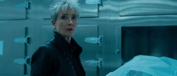 Schauspielerin Emma Thompson spielt in der Serie «Down Cemetery Road». - © Matt Towers/Apple TV/dpa