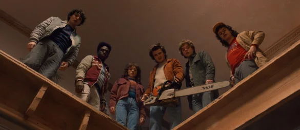 Die Freunde aus Hawkins machen in der letzten «Stranger Things»-Staffel Jagd auf den bösartigen Vecna. - © -/Netflix/dpa