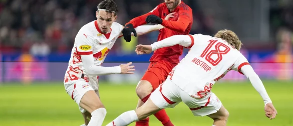 Der FC Bayern um Konrad Laimer (M) spielt am 6. Januar in Salzburg. (Archivbild) - © Sven Hoppe/dpa
