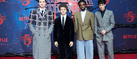 Die «Stranger Things»-Stars Finn Wolfhard (l-r), Gaten Matarazzo, Caleb McLaughlin und Noah Schnapp kamen zum Fan-Event nach Berlin. - © Annette Riedl/dpa