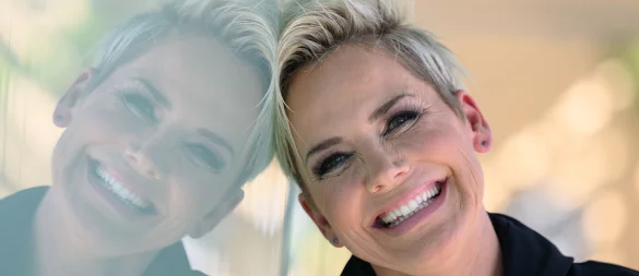 Moderatorin Inka Bause friert viel weniger, seit sie «Bauer sucht Frau» moderiert. (Archivfoto) - © Hendrik Schmidt/dpa