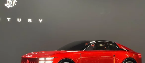 Auf der Japan Mobility Show in Tokio wurde Century als eigenständige neue Marke präsentiert. - © Thomas Geiger/dpa-tmn