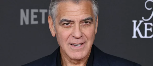 Hollywoodstar George Clooney findet eigenen Angaben zufolge manche Bruchlandungen im Leben hilfreich. (Archivbild) - © Billy Bennight/ZUMA Press Wire/dpa