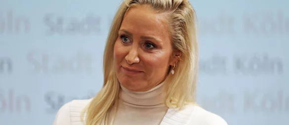 Schauspielerin Janine Kunze glaubt, dass junge Menschen es heute schwieriger haben als früher. (Archivbild) - © Oliver Berg/dpa