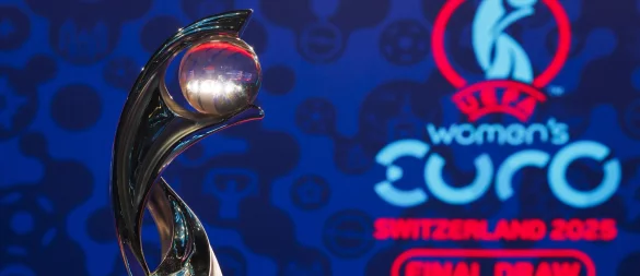 Wo der EM-Pokal 2029 ausgespielt wird, entscheidet sich am 3. Dezember. (Archivbild) - © Valentin Flauraud/KEYSTONE/dpa