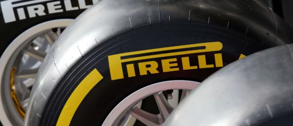 Beim Grand Prix in Katar gibt es nun eine Rundenlimit für die Reifen. - © picture alliance / Jens Buettner/dpa