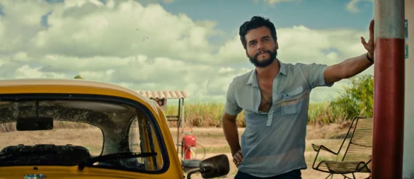 Wagner Moura als Marcelo in einer Szene das Films «The Secret Agent». - © -/Port au Prince Pictures/dpa