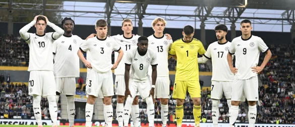 Enttäuschte Gesichter bei der deutschen U21. - © Jennifer Brückner/dpa