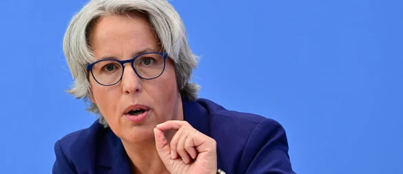 Kerstin Claus ist seit 2022 die Unabhängige Bundesbeauftragte gegen sexuellen Missbrauch von Kindern und Jugendlichen. (Archivfoto) - © Sebastian Christoph Gollnow/dpa