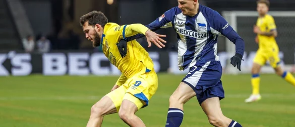 Die Berliner und die Niedersachsen lieferten sich ein ausgeglichenes Spiel. - © Andreas Gora/dpa