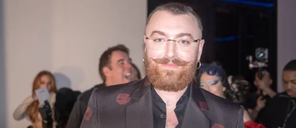 Popstar Sam Smith (33) hat über eine Fettabsaugung in der Kindheit gesprochen. (Archivbild) - © Ron Adar, M10s/TheNEWS2 via ZUMA Press Wire/dpa