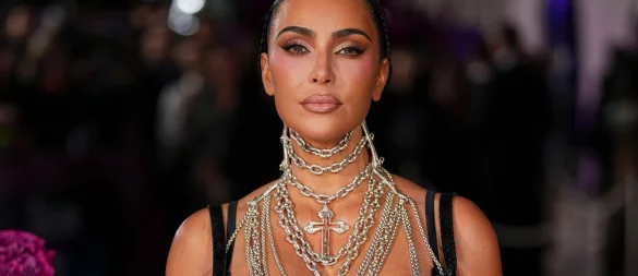 Kim Kardashian spricht über eine belatende Diagnose. (Archivbild) - © Scott A Garfitt/Invision/AP/dpa