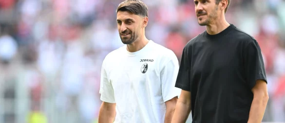 Vincenzo Grifo (l), Julian Schuster und der SC Freiburg sind beim FC Bologna zu Gast. (Archivbild) - © Carmen Jaspersen/dpa