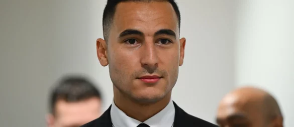 Anwar El Ghazi beim Prozess. (Archivbild) - © Arne Dedert/dpa