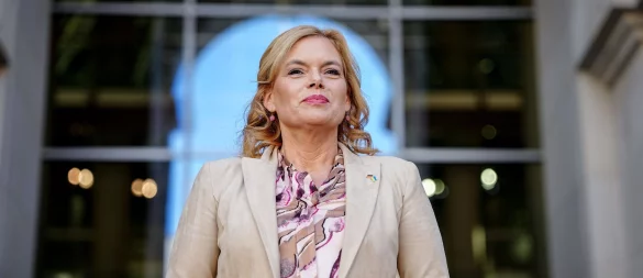 Julia Klöckner war 1994/1995 Weinkönigin von Nahe und 1995/1996 Deutsche Weinkönigin. (Archivbild) - © Kay Nietfeld/dpa