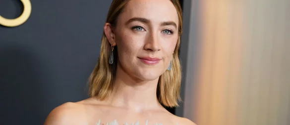 Saoirse Ronan soll sich vor der Filmkamera in Linda McCartney verwandeln. (Archivfoto) - © Jordan Strauss/Invision via AP/dpa