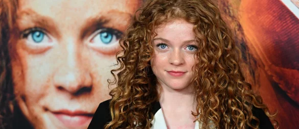 Die Schauspielerin Alexa Goodall bei der Deutschlandpremiere. (Archivbild) - © Felix Hörhager/dpa
