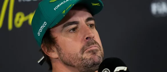 Fernando Alonso macht sich Gedanken über sein Karriereende. - © Luca Bruno/AP/dpa