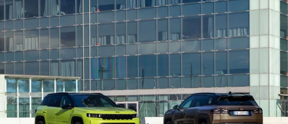 Der neue Jeep Compass startet in die dritte Generation und setzt mit kantigem Design und robuster Optik ein klares Statement in der Mittelklasse. - © Jeep/dpa-tmn