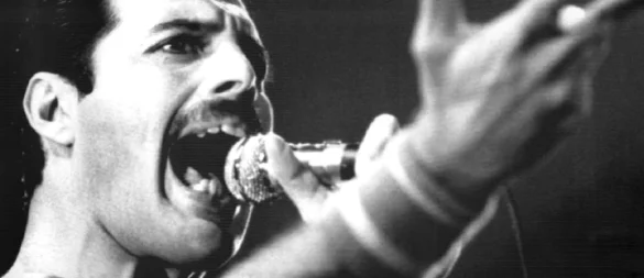 «Bohemian Rhapsody» zählt zu den größten Klassikern der Band Queen um Frontmann Freddie Mercury (Archivbild) - © dpa