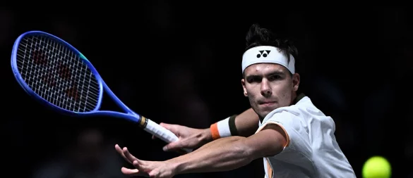 Für Daniel Altmaier ist in Paris im Achtelfinale Endstation. - © Julien De Rosa/AFP/dpa